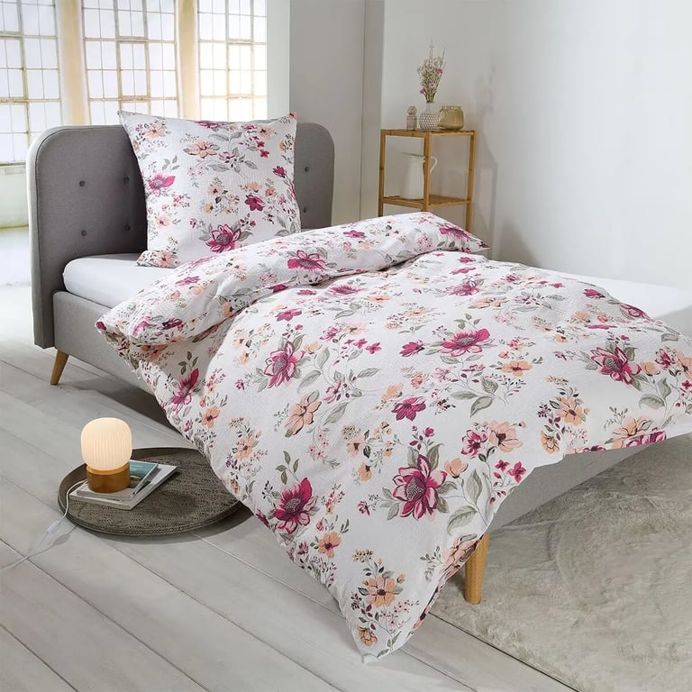 Traumschlaf Seersucker Bettwäsche Fleur lila